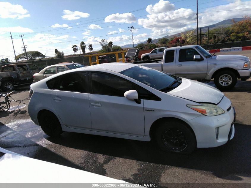 2014 TOYOTA PRIUS FOUR/FIVE/THREE/ONE/TWO - JTDKN3DU4E1774424