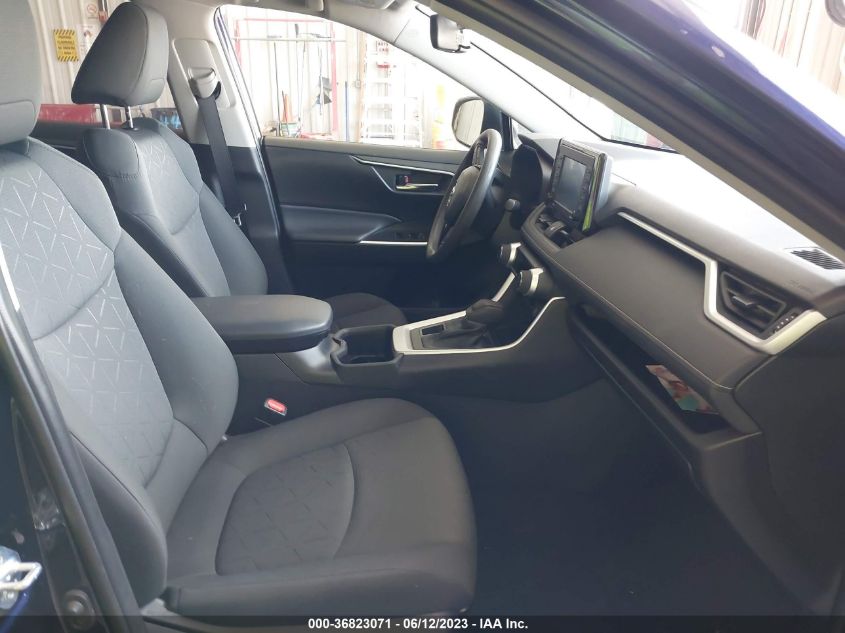 2022 TOYOTA RAV4 XLE - 2T3P1RFV5NW274591