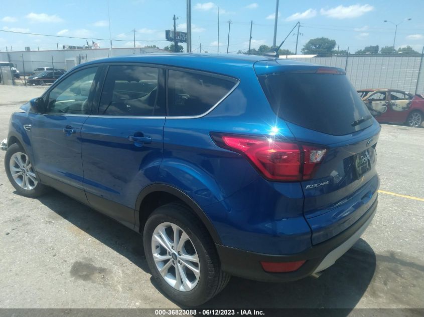 2019 FORD ESCAPE SE - 1FMCU0GD0KUA52603