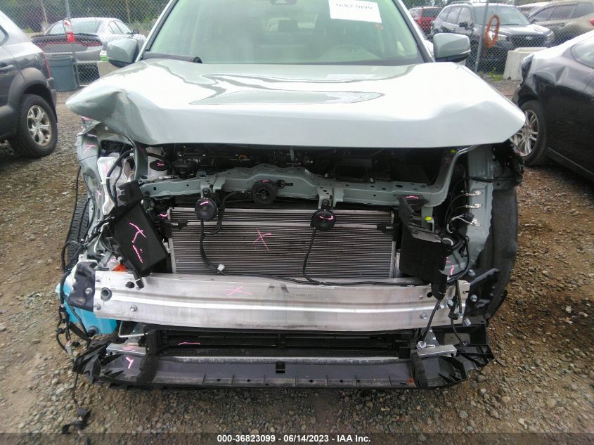 2022 TOYOTA RAV4 HYBRID XLE - JTMRWRFV6ND155570