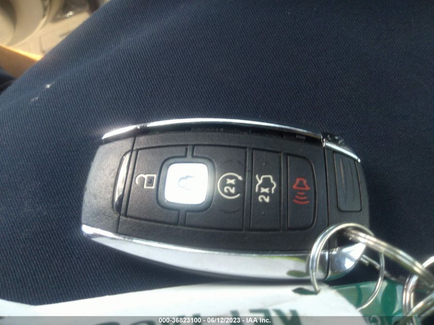 2017 LINCOLN MKC RESERVE - 5LMCJ3D97HUL27951