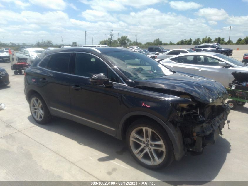 2017 LINCOLN MKC RESERVE - 5LMCJ3D97HUL27951