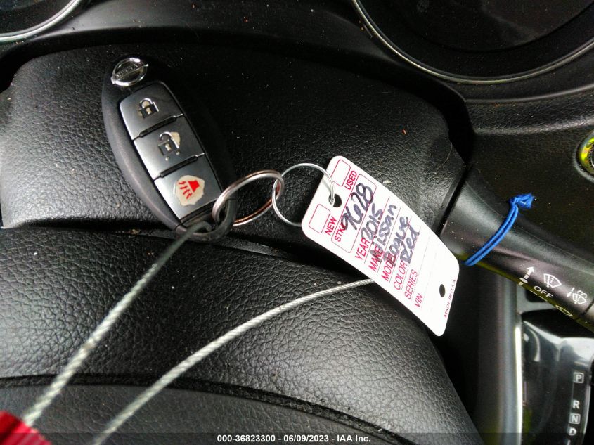 2015 NISSAN ROGUE SV - KNMAT2MT8FP550817