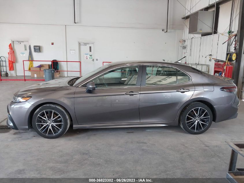 2021 TOYOTA CAMRY SE - 4T1G11AK1MU460876