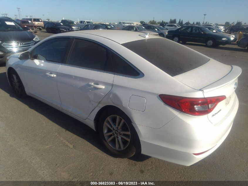 2015 HYUNDAI SONATA 2.4L SE - 5NPE24AF3FH038408