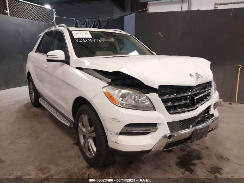 2015 MERCEDES-BENZ M-CLASS ML 350 - 4JGDA5HBXFA499017