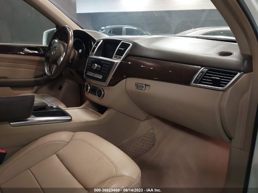 2015 MERCEDES-BENZ M-CLASS ML 350 - 4JGDA5HBXFA499017