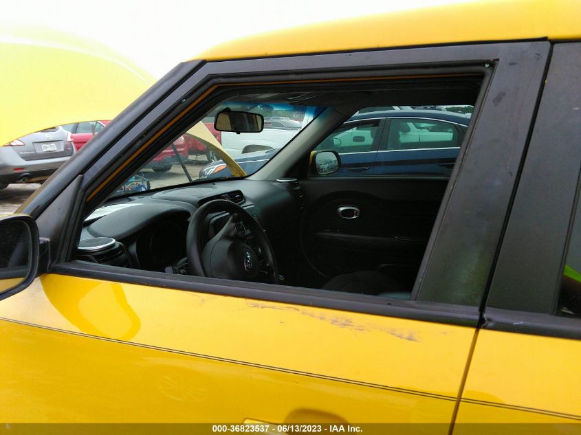2015 KIA SOUL + - KNDJP3A51F7186482