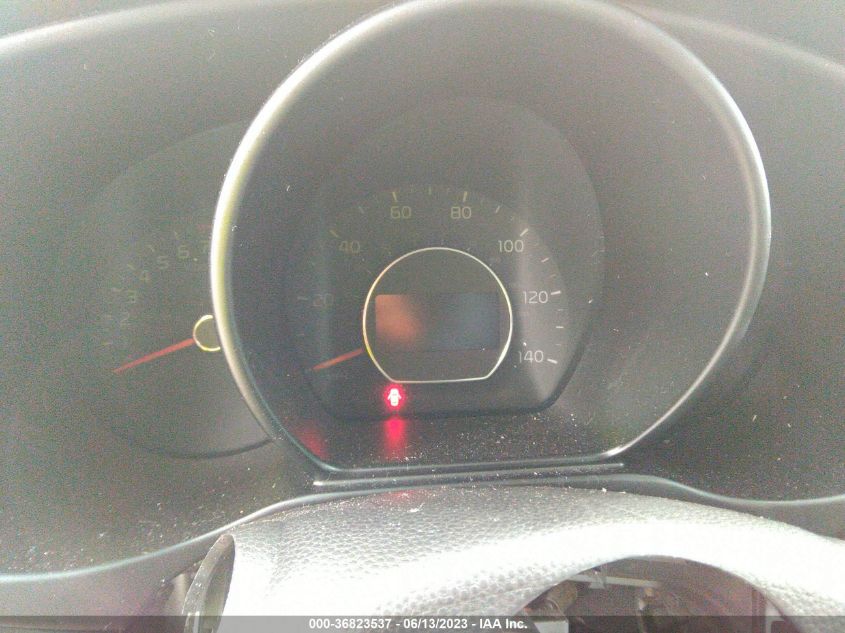 2015 KIA SOUL + - KNDJP3A51F7186482