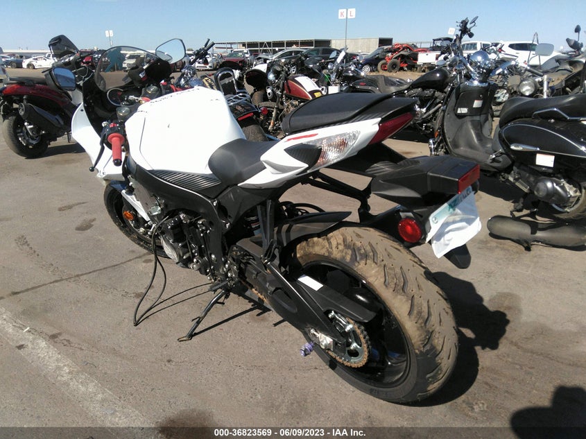 VIN JS1GR7MA7P7100785 2023 SUZUKI GSX-R750