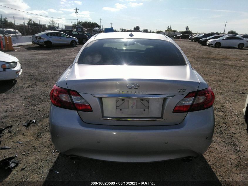 2013 INFINITI M37 JN1BY1AP8DM512092