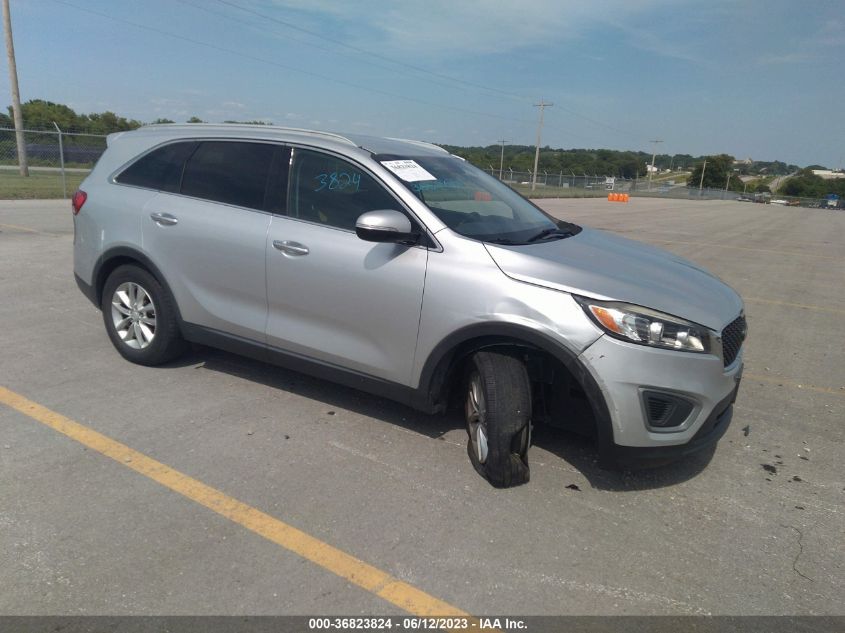 2016 KIA SORENTO LX - 5XYPG4A50GG053667