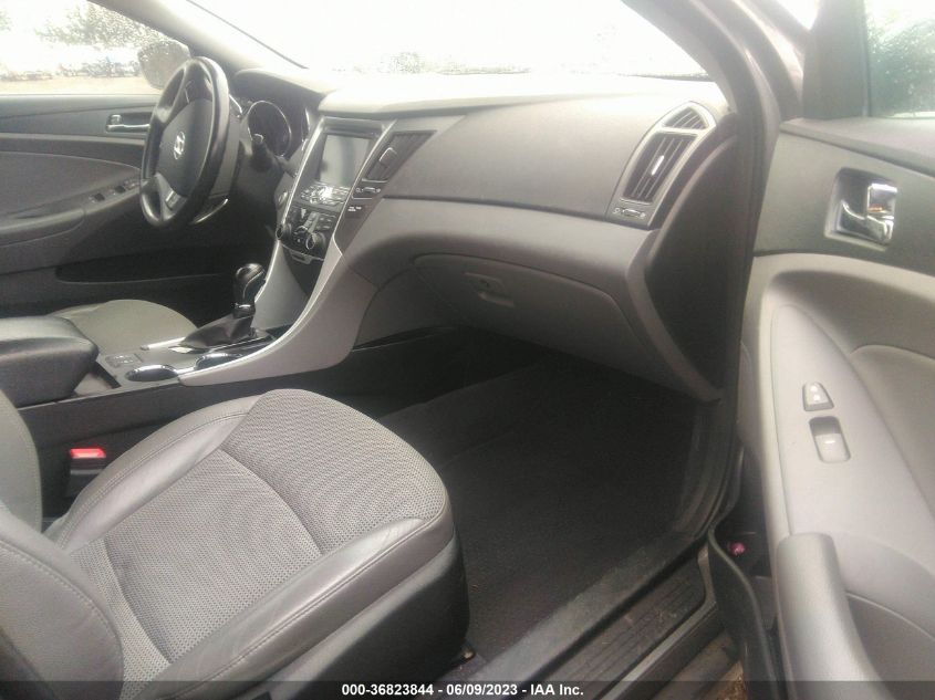 2013 HYUNDAI SONATA SE - 5NPEC4AB8DH753918