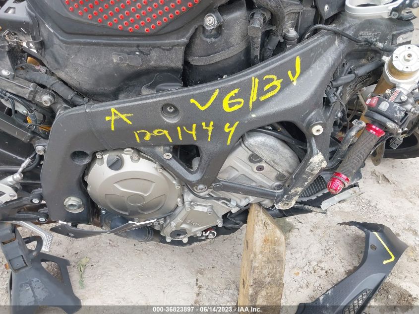 2013 BMW S 1000 RR - WB1053405DZL17459