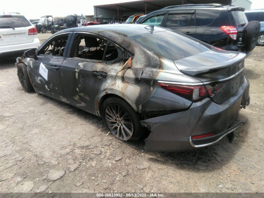 2019 LEXUS ES ES 300H - JTHB21B16K2016840