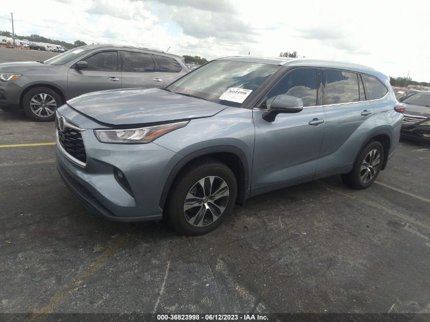 2020 TOYOTA HIGHLANDER XLE - 5TDGZRBH9LS045452