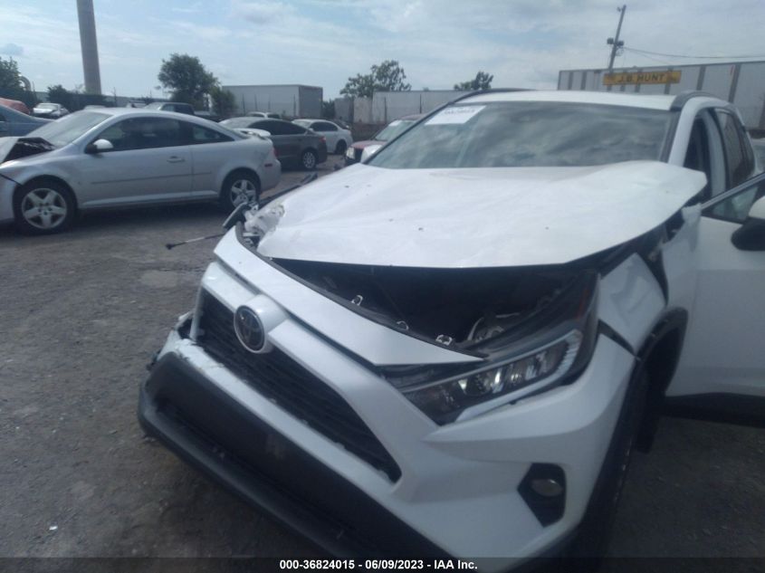 2019 TOYOTA RAV4 XLE PREMIUM - 2T3A1RFV1KC024574