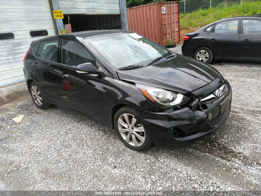 2013 HYUNDAI ACCENT SE - KMHCU5AEXDU104577