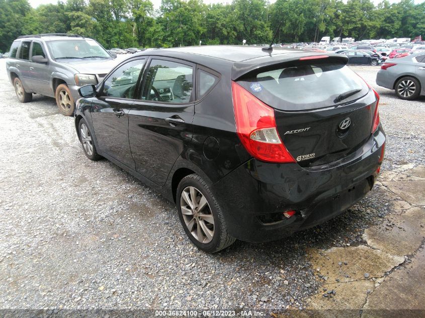 2013 HYUNDAI ACCENT SE - KMHCU5AEXDU104577