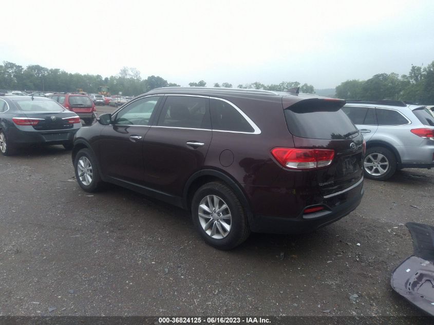 2016 KIA SORENTO LX - 5XYPG4A30GG034082