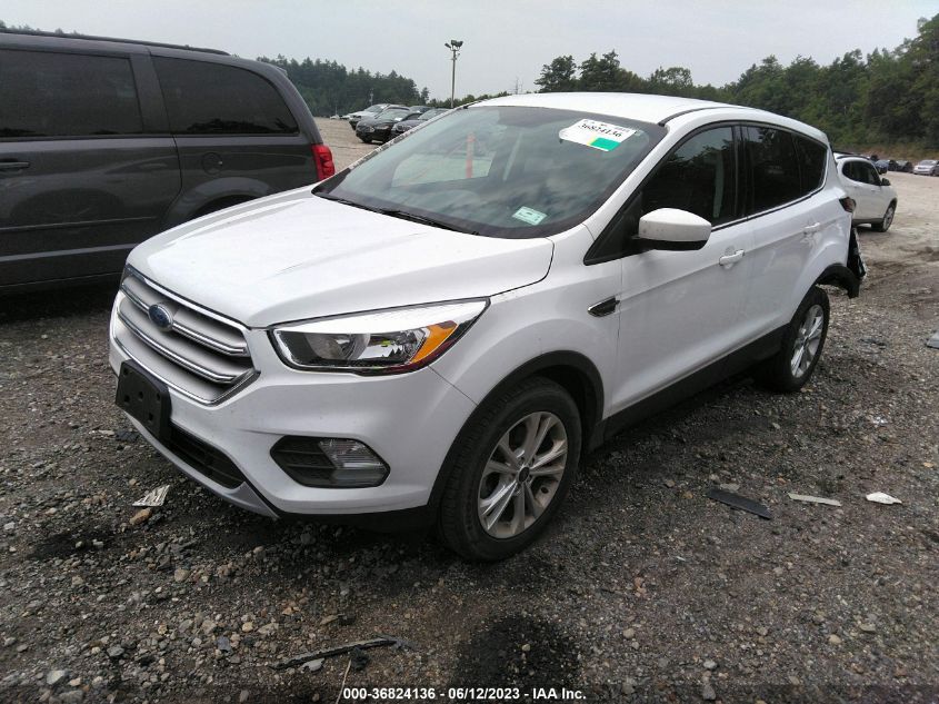 2017 FORD ESCAPE SE - 1FMCU0GD6HUE97369