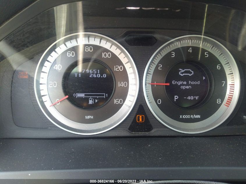 2013 VOLVO S60 T5 - YV1612FS8D1215406