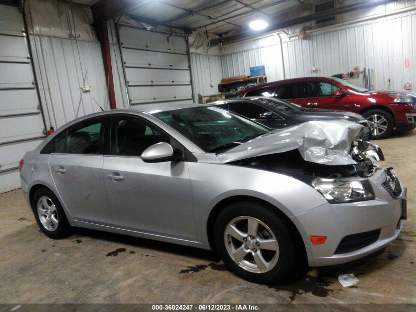 2014 CHEVROLET CRUZE 1LT - 1G1PC5SB4E7246669