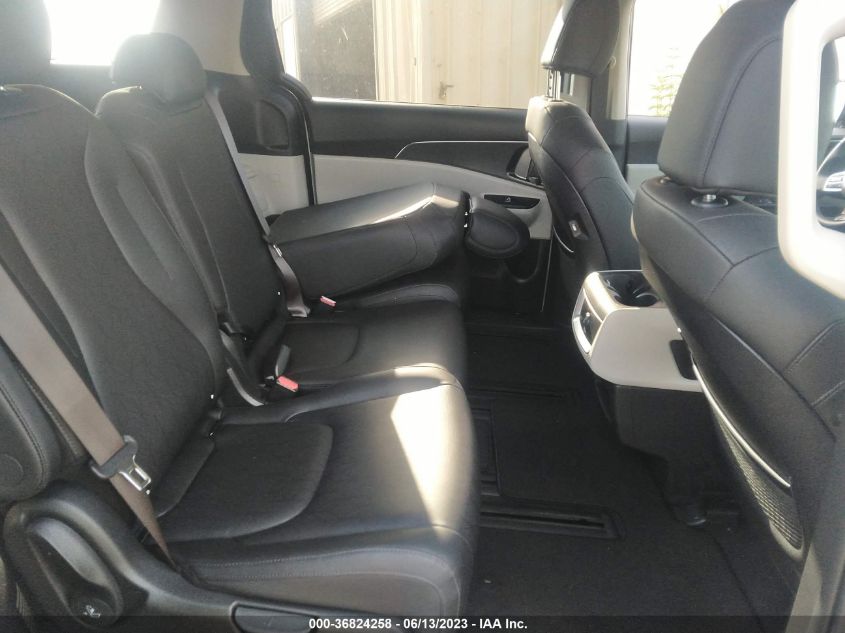 2023 KIA CARNIVAL LX - KNDNB4H34P6272161