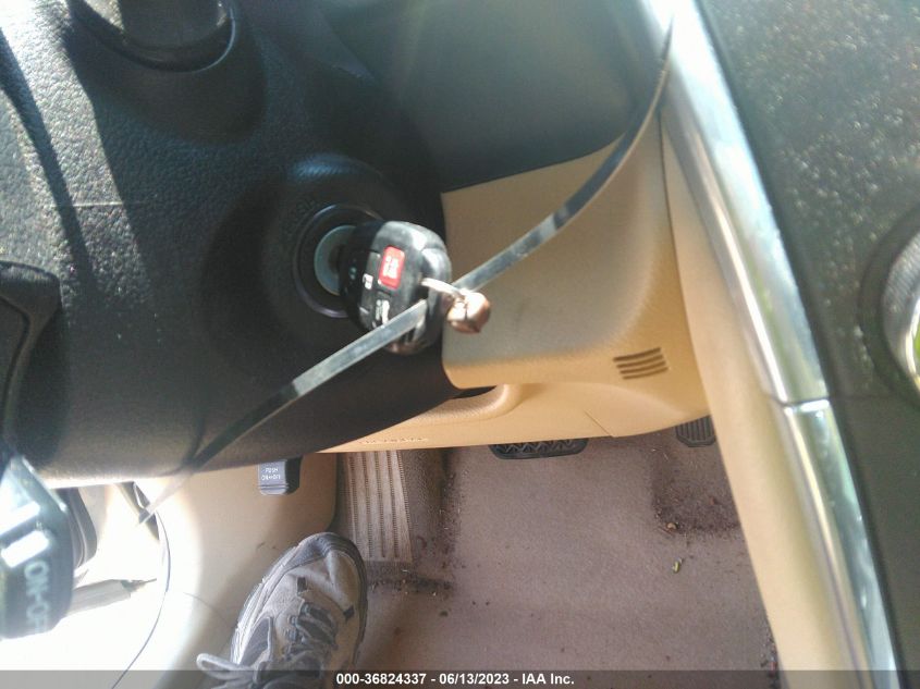 2015 TOYOTA CAMRY XLE/SE/LE/XSE - 4T4BF1FK7FR451032