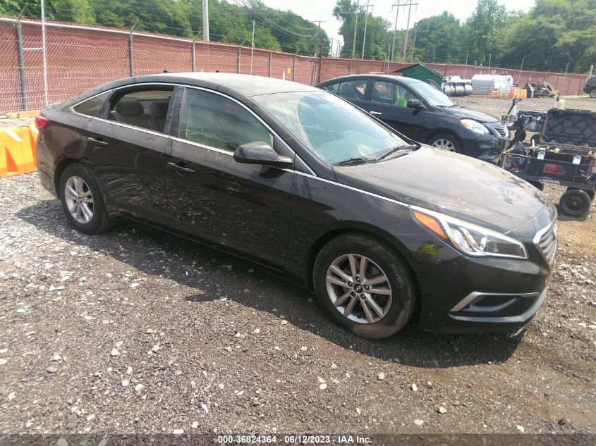 2016 HYUNDAI SONATA 2.4L SE - 5NPE24AF5GH314881