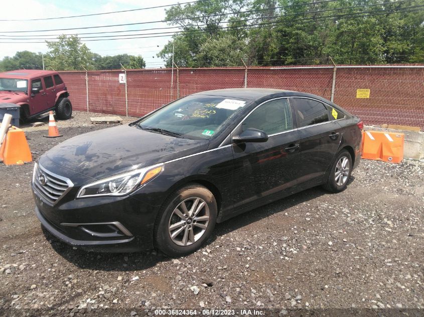 2016 HYUNDAI SONATA 2.4L SE - 5NPE24AF5GH314881