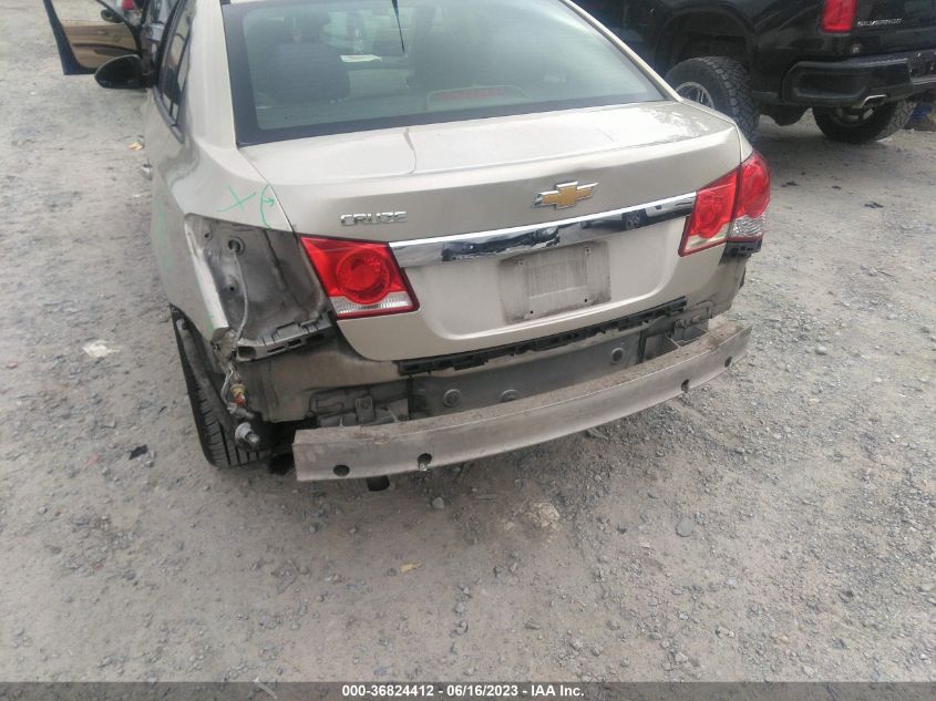 2013 CHEVROLET CRUZE LS - 1G1PA5SG1D7309145