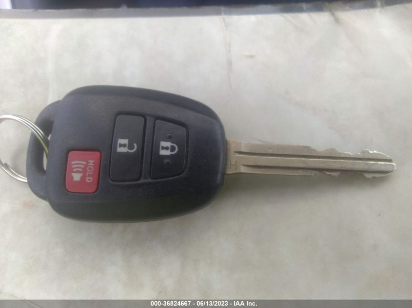 2017 TOYOTA RAV4 XLE - 2T3RFREV2HW599067
