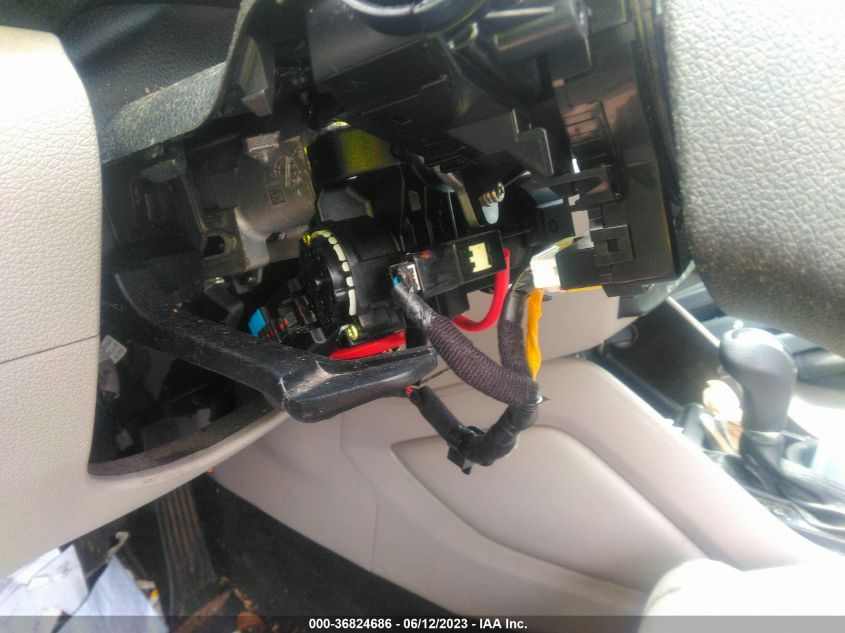 2019 HYUNDAI TUCSON SE - KM8J23A49KU894024