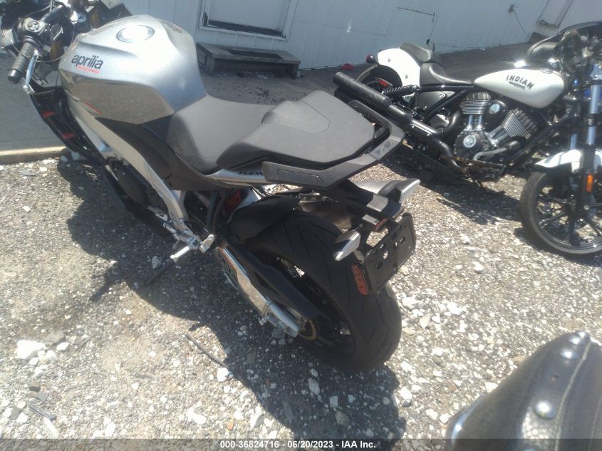 2022 APRILIA TUONO V4 1100 - ZD4KZUA02NS000537