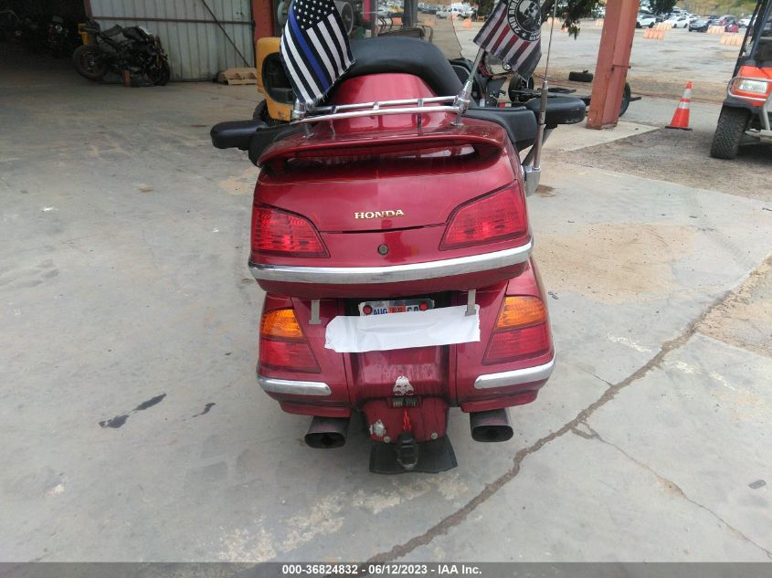 2010 HONDA GL1800 1HFSC47G6AA000227