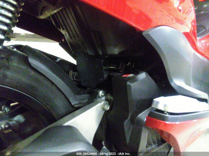 2013 HONDA PCX 150 MLHKF1219D5002855