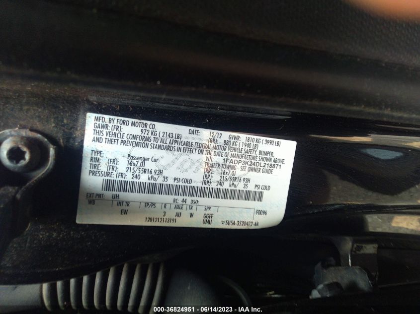 2013 FORD FOCUS SE - 1FADP3K24DL218871