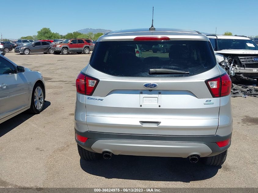 2019 FORD ESCAPE SE - 1FMCU0GD5KUB09264