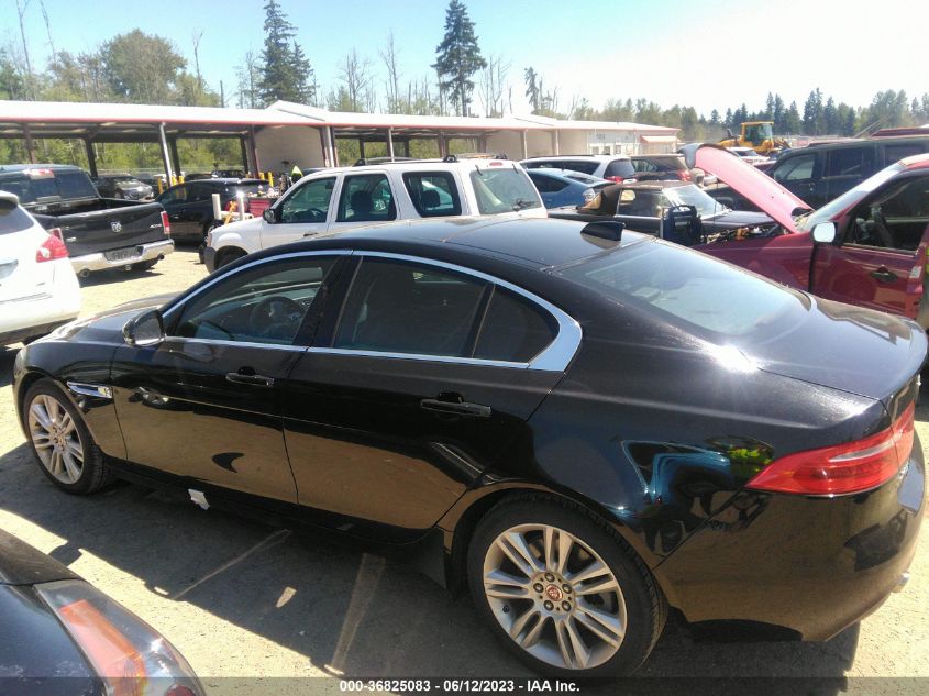 2019 JAGUAR XE 25T - SAJAR4FX6KCP52889