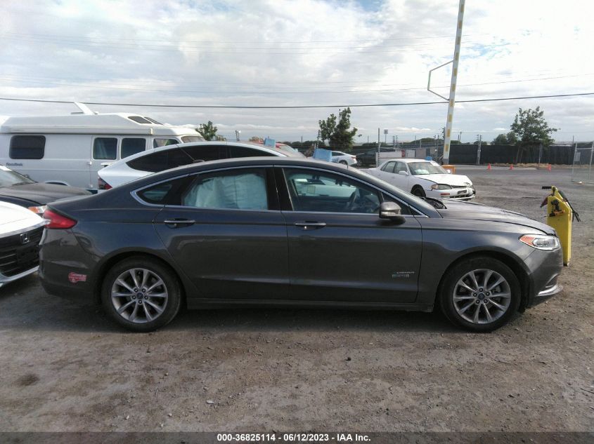 2018 FORD FUSION ENERGI SE - 3FA6P0PU2JR205096