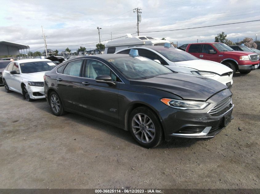 2018 FORD FUSION ENERGI SE - 3FA6P0PU2JR205096