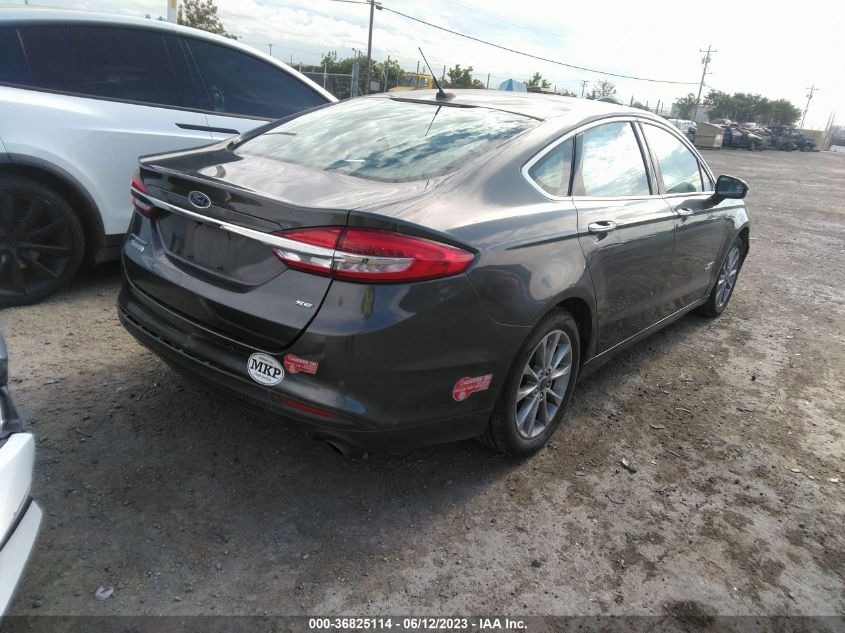 2018 FORD FUSION ENERGI SE - 3FA6P0PU2JR205096