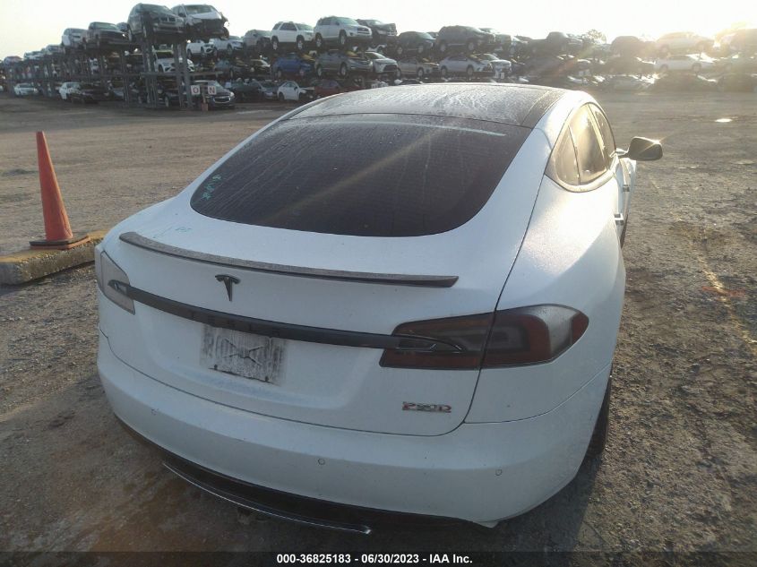2016 TESLA MODEL S - 5YJSA1E49GF129292