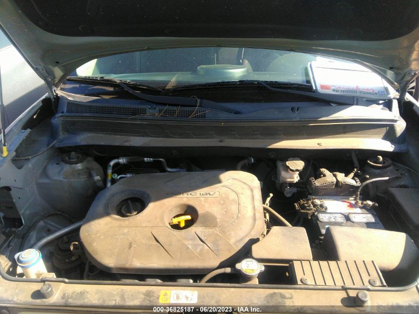 2013 KIA SOUL + - KNDJT2A60D7505446