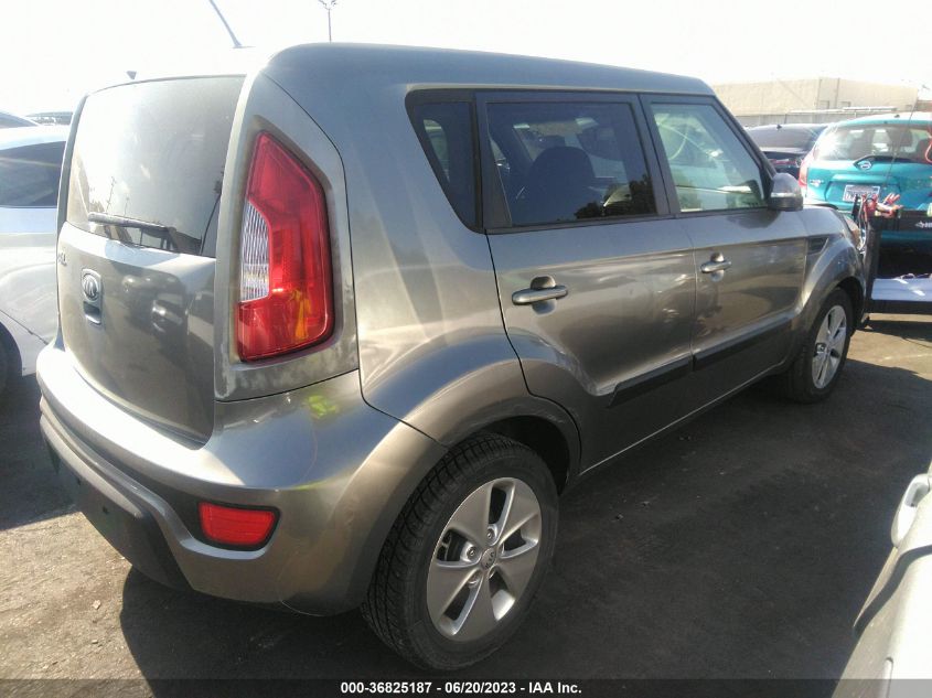 2013 KIA SOUL + - KNDJT2A60D7505446