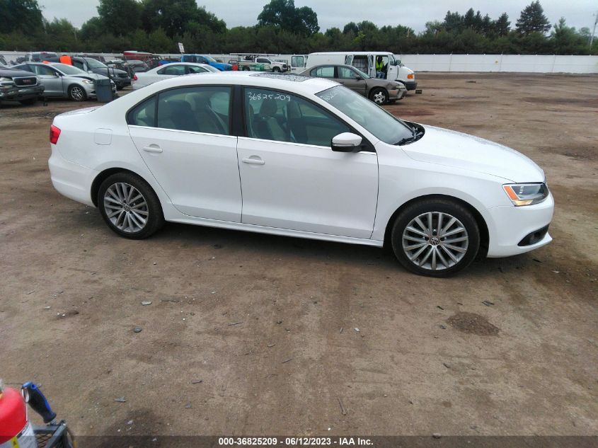 2013 VOLKSWAGEN JETTA SEDAN SEL W/NAV - 3VWLX7AJ9DM387124