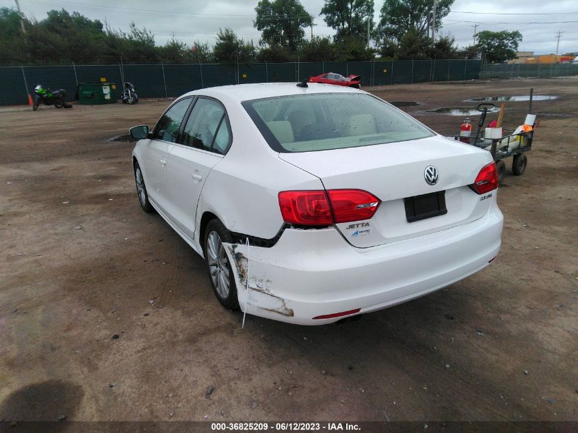 2013 VOLKSWAGEN JETTA SEDAN SEL W/NAV - 3VWLX7AJ9DM387124