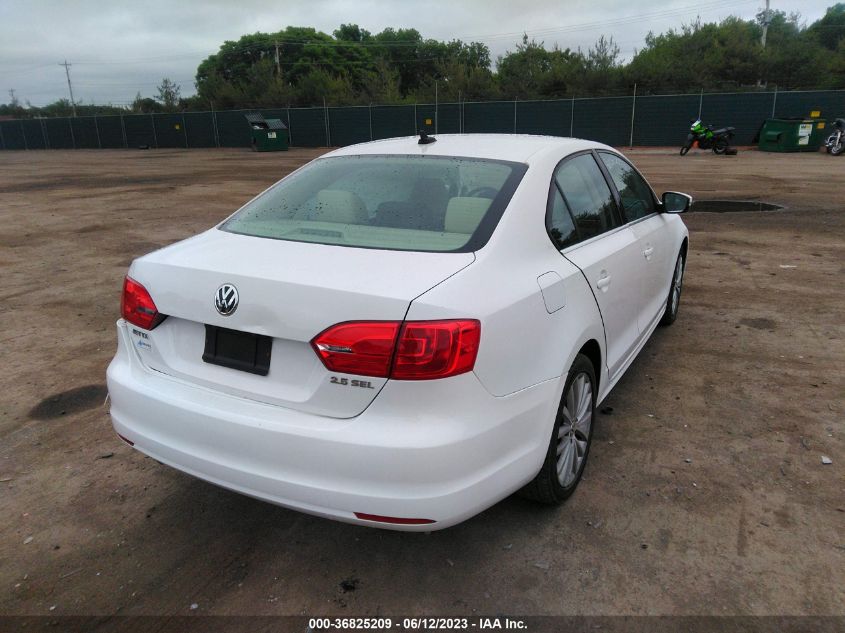 2013 VOLKSWAGEN JETTA SEDAN SEL W/NAV - 3VWLX7AJ9DM387124