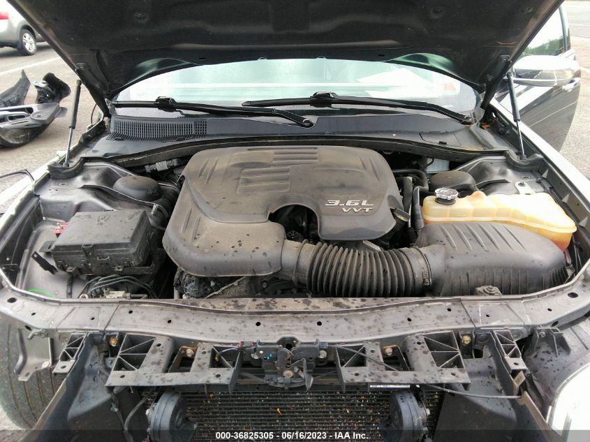 2019 CHRYSLER 300 LIMITED - 2C3CCAEG3KH528344
